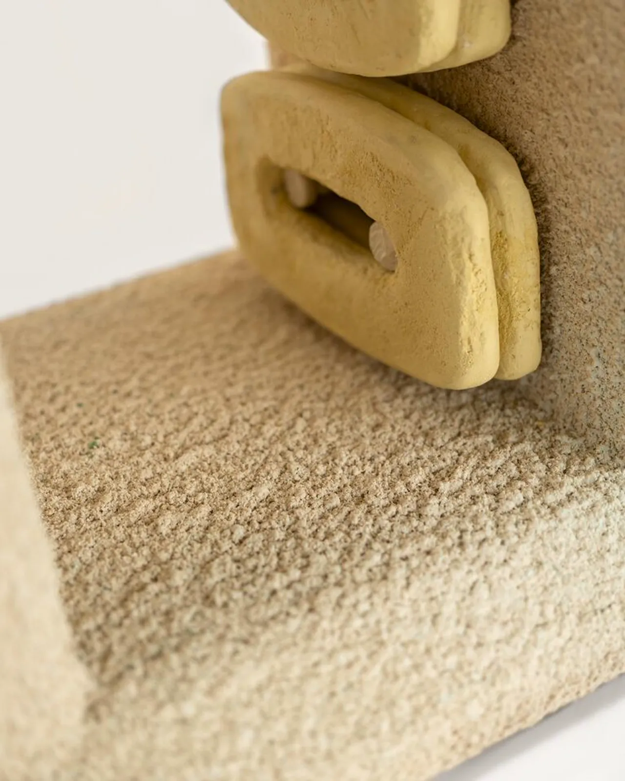 Rocky Bench, seating surface